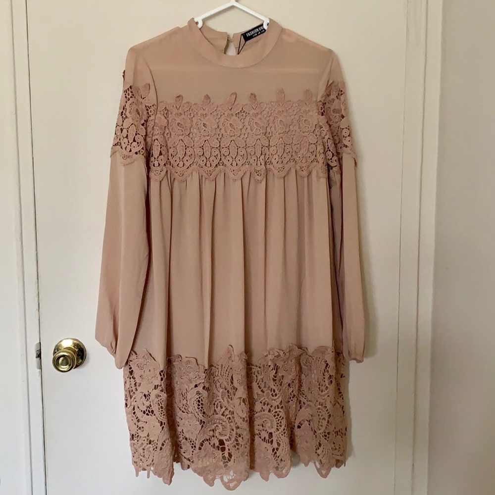 🆕 ASOS Fashion Union Long Sleeve Smock Dress With Lace Inserts - Picture 2 of 4